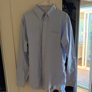 Brooks Brothers Light Blue Men's Button-Down Dress Shirt (16-36)